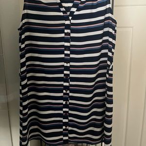 Striped navy blue top